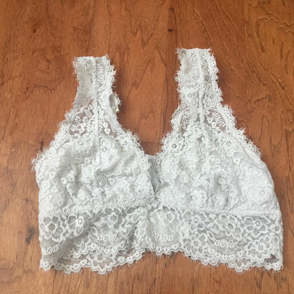 Aerie Grey Lacy 3 Clasp Back Bralette Size S/P Boho Comfort Lounge Layer